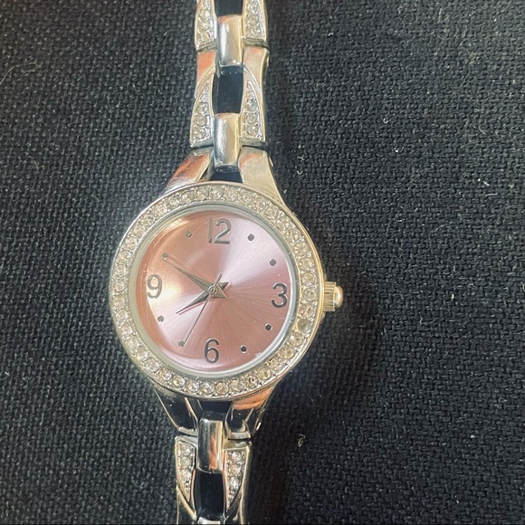 Ladies Japan Movement FMD Diamond Quartz Watch - Picture 2 of 8